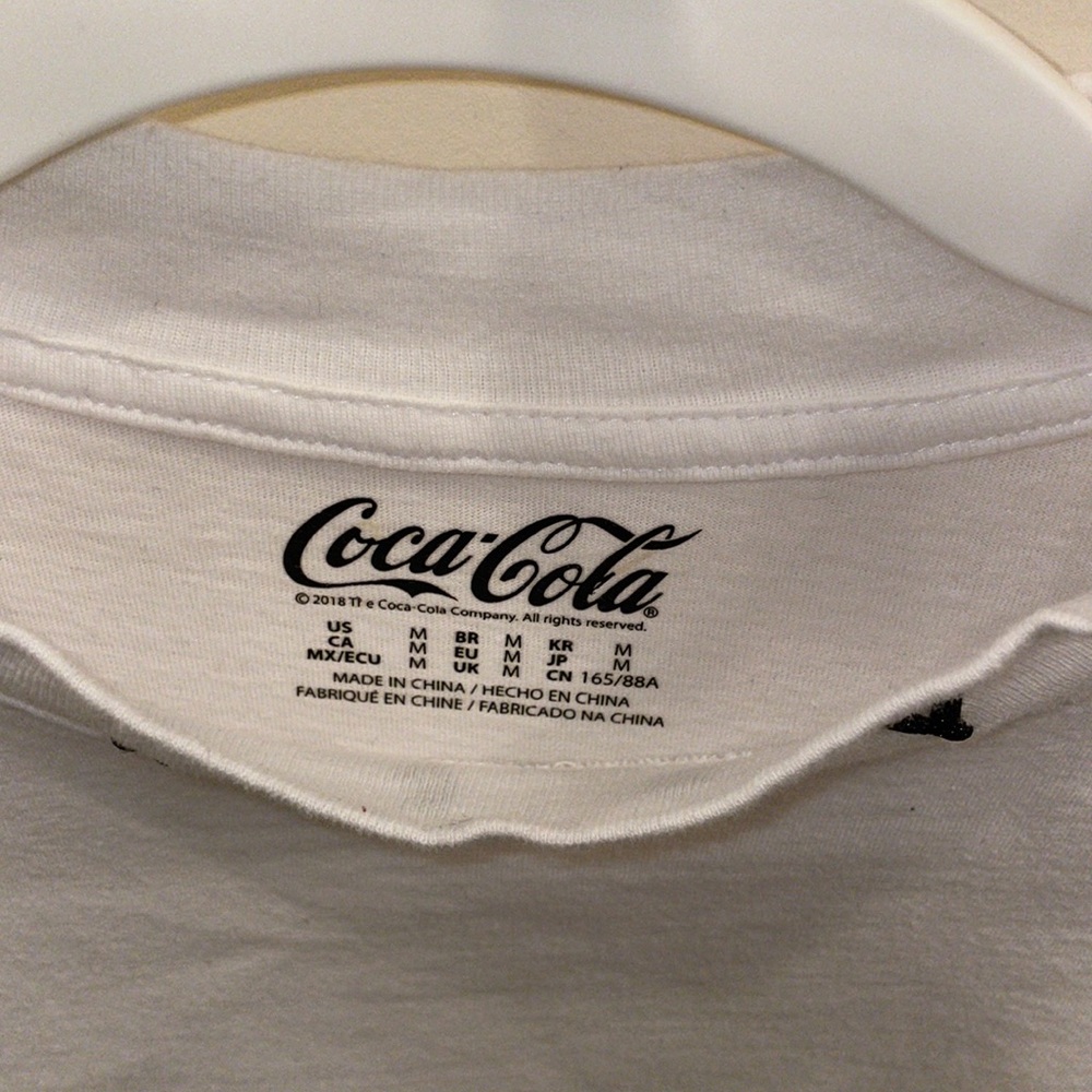 Forever 21 Women’s Coca Cola Crop Top - Picture 4 of 11
